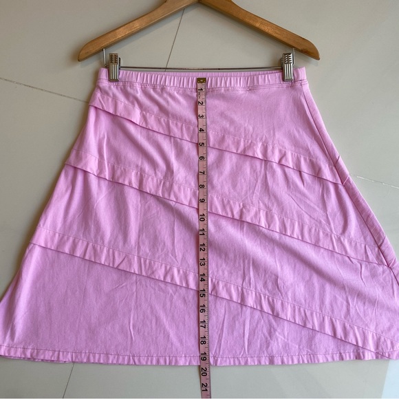 A line Skirt diagonal detail Pink Small - Picture 3 of 4